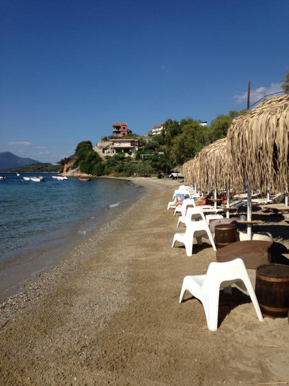 Ammos Beach Glífa Buitenkant foto