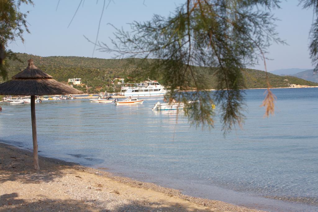 Ammos Beach Glífa Buitenkant foto